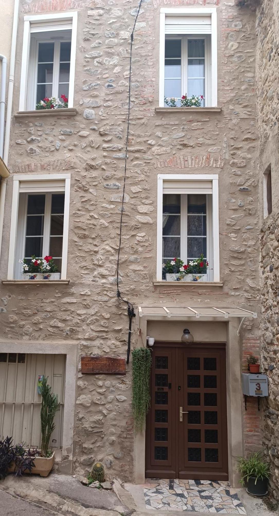 A L' Estiu Bed & Breakfast Latour-de-France Exterior photo